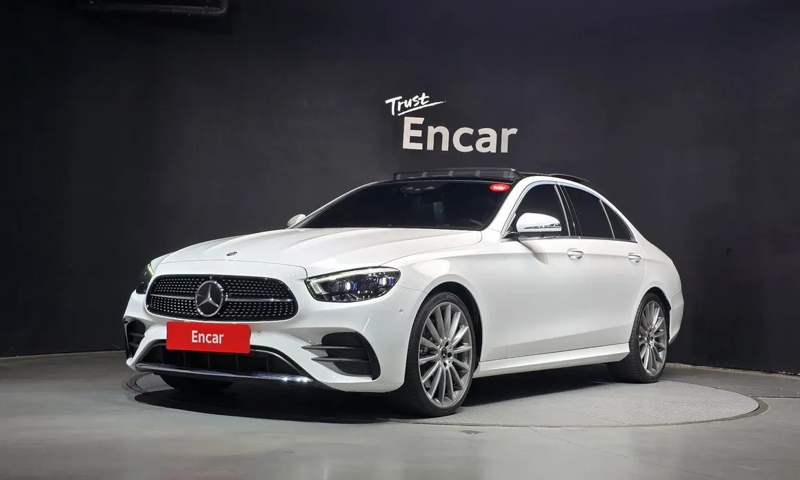 Mercedes-Benz E-Class 2021
