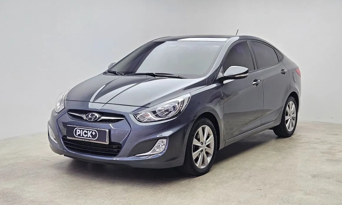 Hyundai Accent 2012