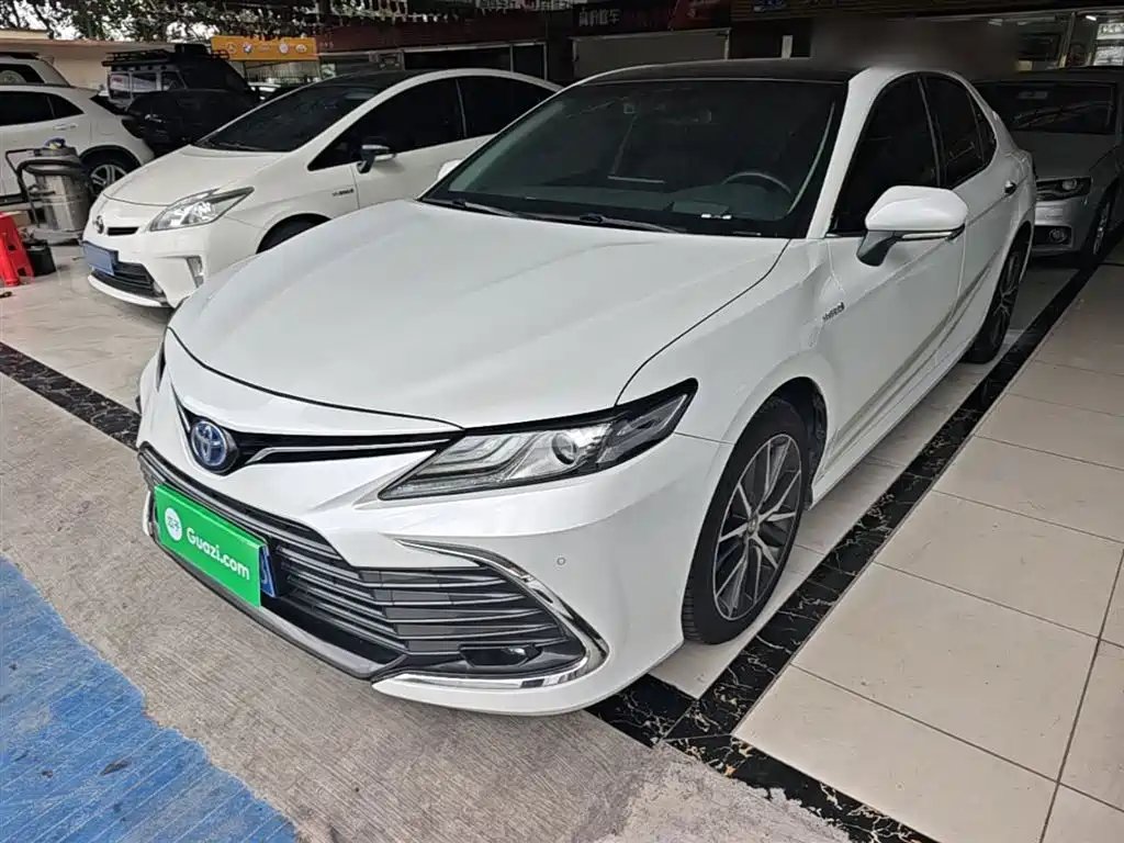 Toyota Camry 2023
