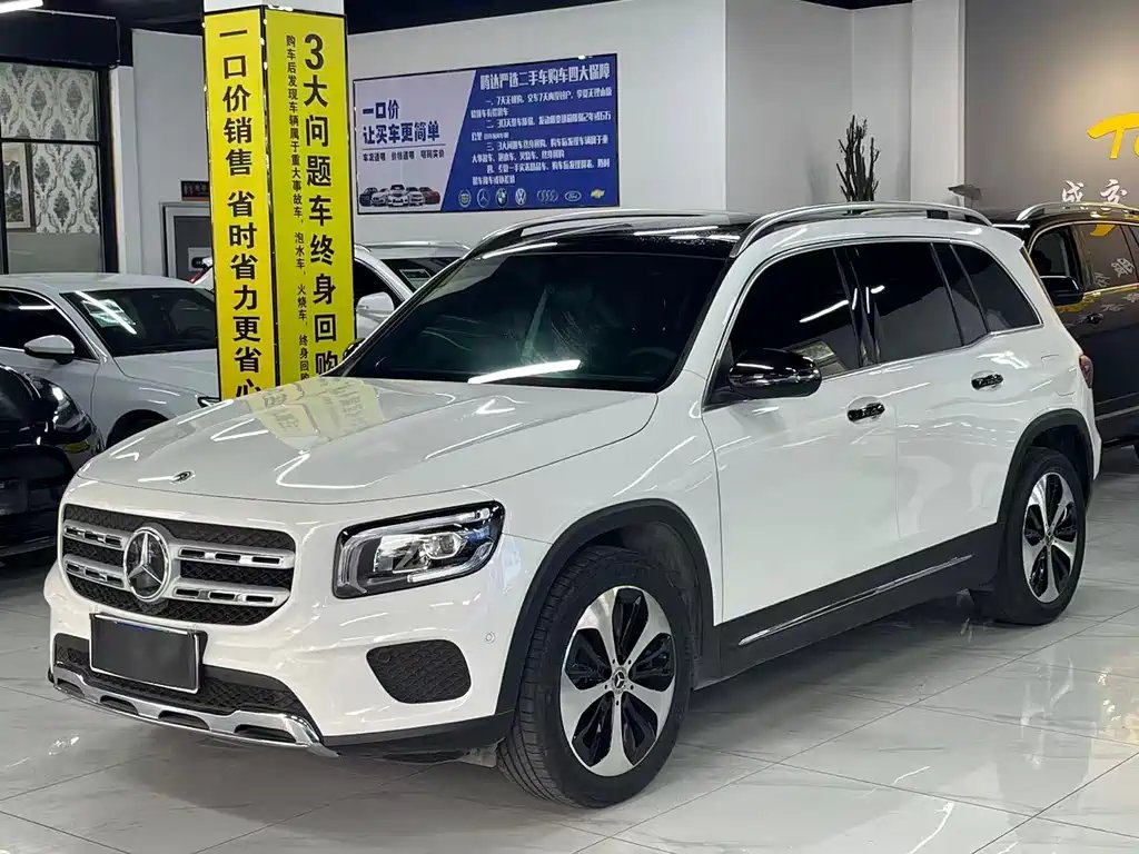 Mercedes-Benz GLB 2021