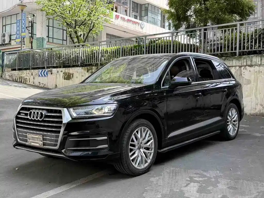 Audi Q7 2016