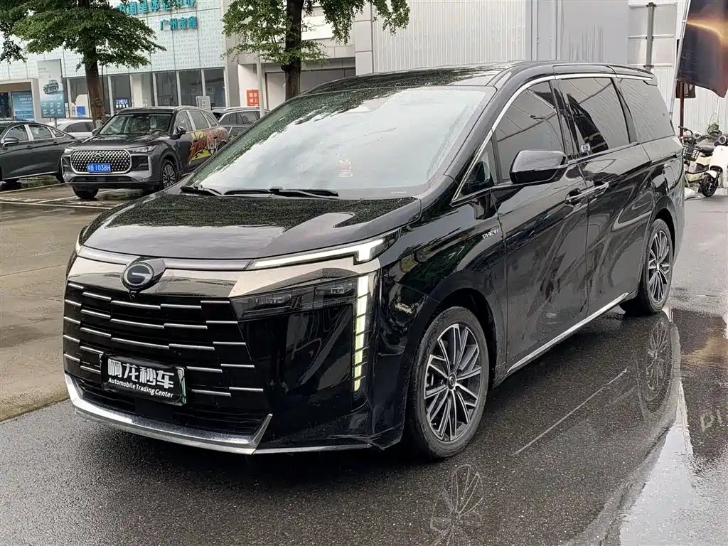GAC Motor TrumpchiE8 PHEV 2024