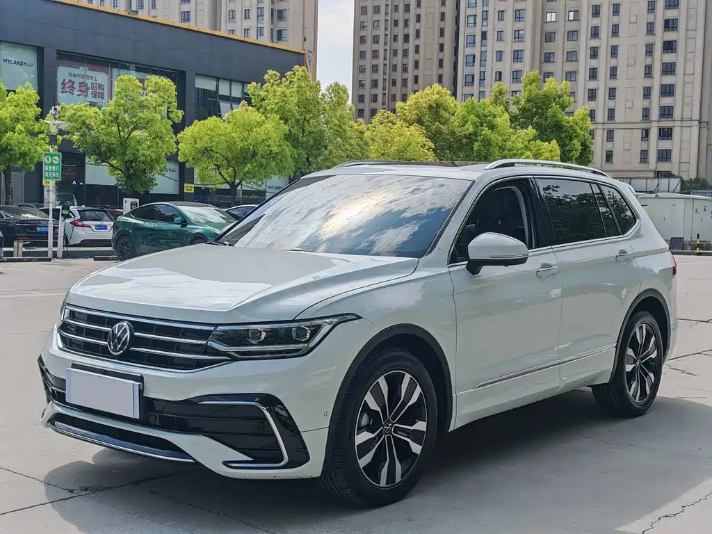 Volkswagen Tiguan L 2024