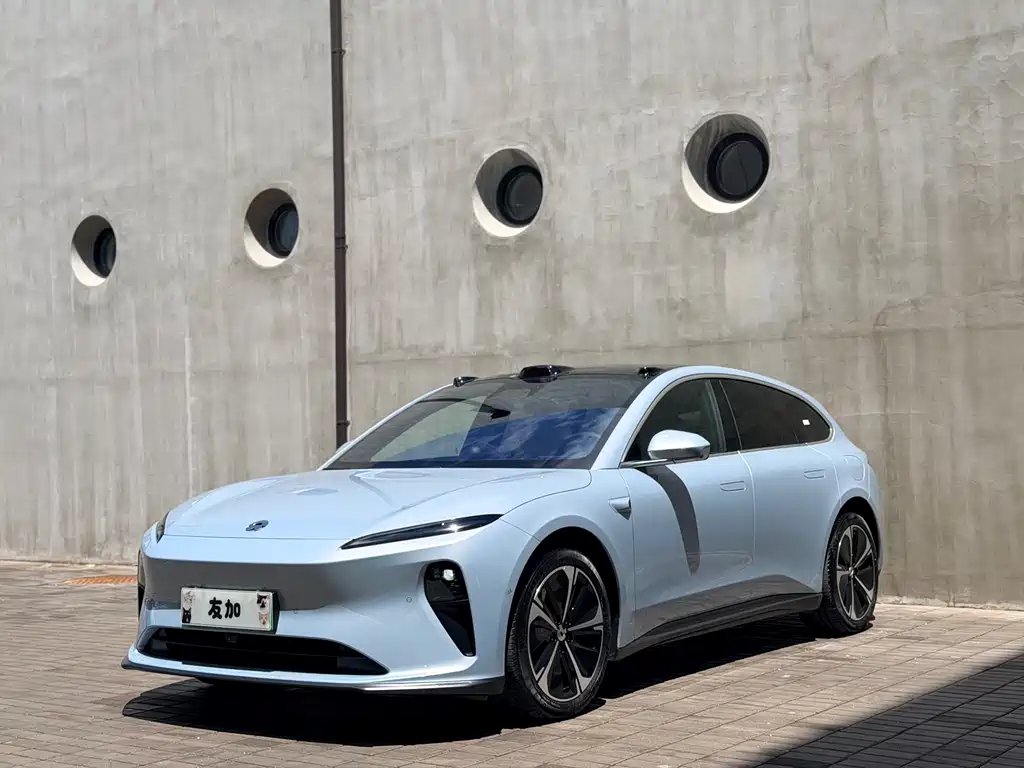 NIO ET5T 2024