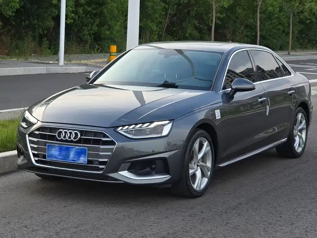 Audi A4L 2021