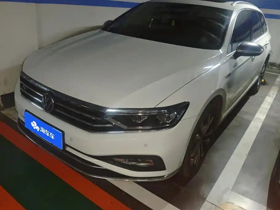 Volkswagen Viloran 2023