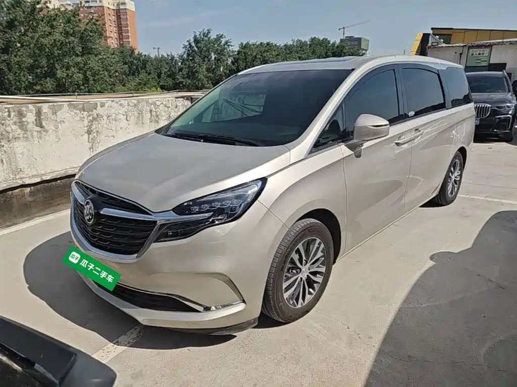 Buick GL8 2021