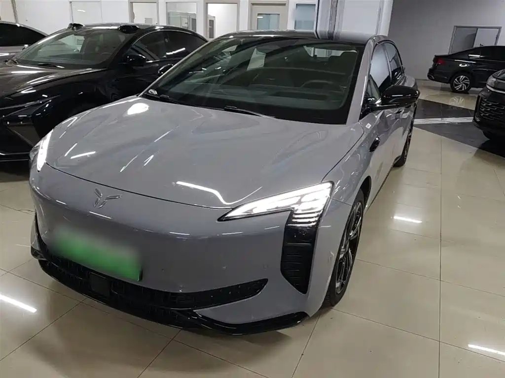 Hongqi Hongqi EH7 2024