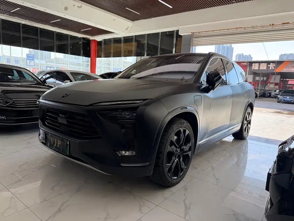 NIO ES8 2021