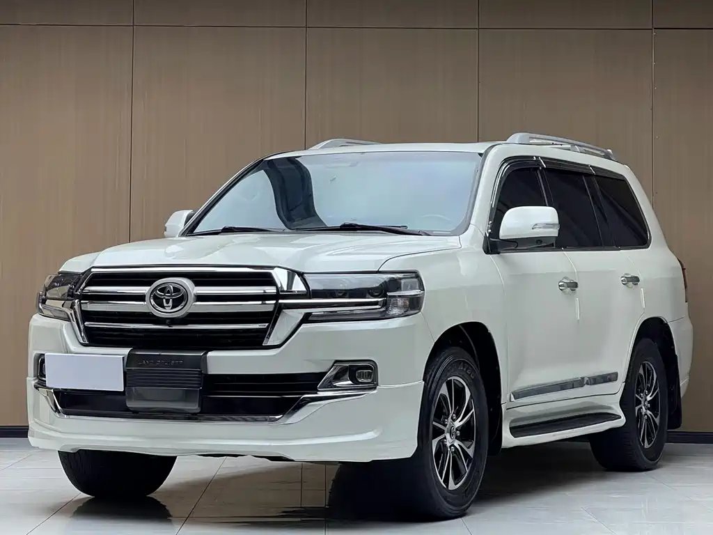 Toyota Land Cruiser 2011