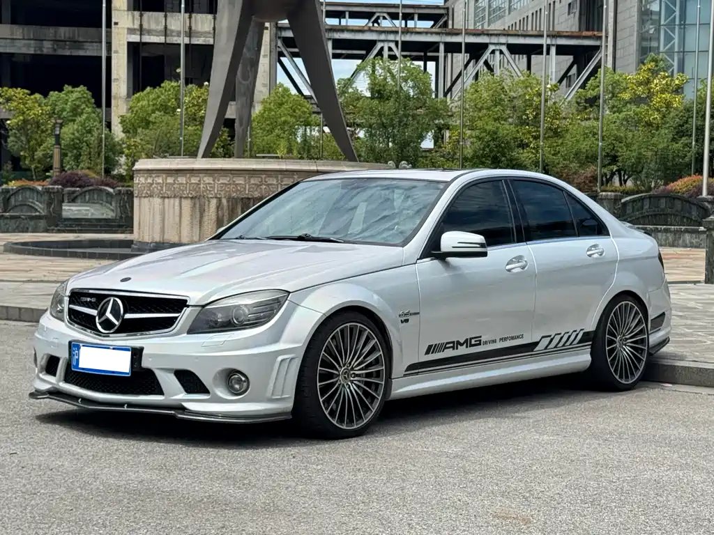 Mercedes-Benz C-Class AMG 2011