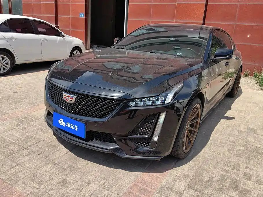 Cadillac CT5 2023