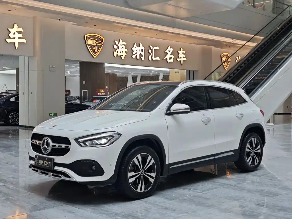 Mercedes-Benz GLA 2023
