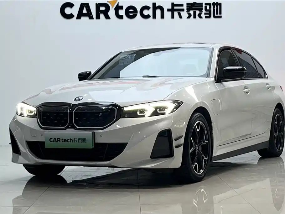 BMW i3 2024