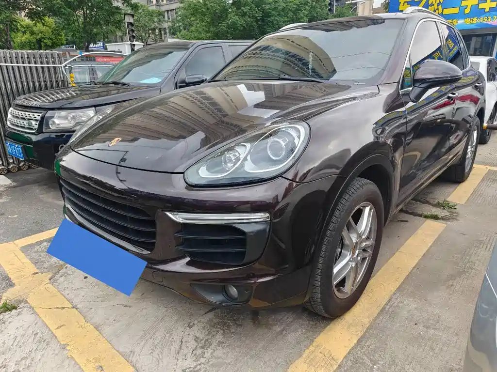 Porsche Cayenne 2016