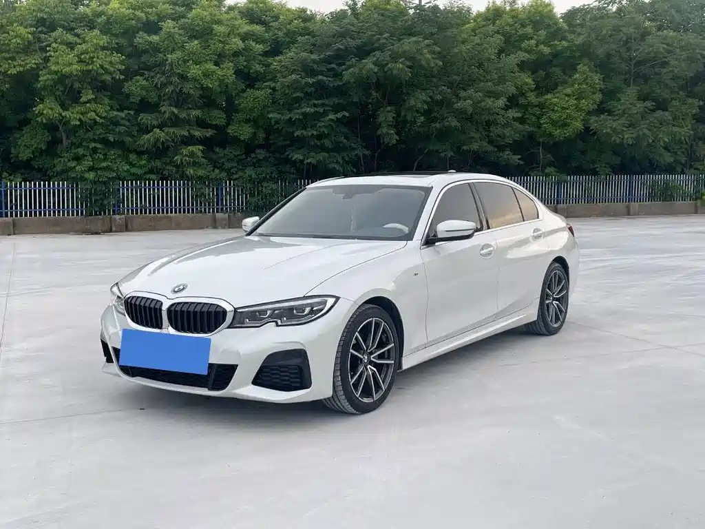 BMW 3 Series 2021