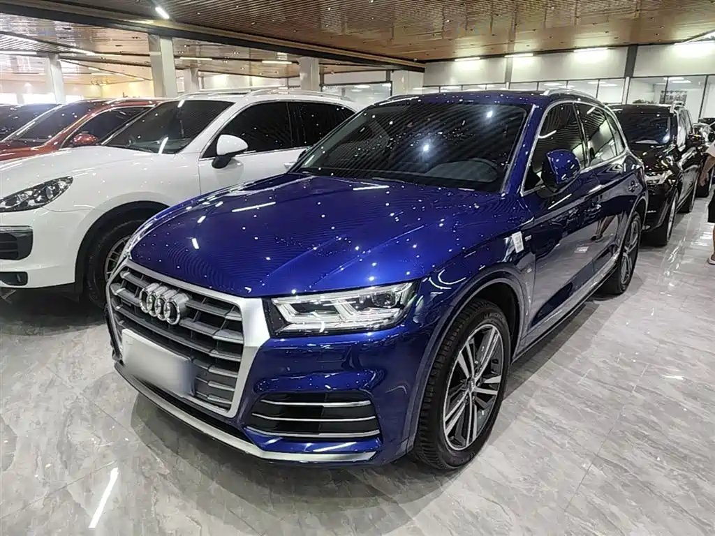 Audi Q5L 2021