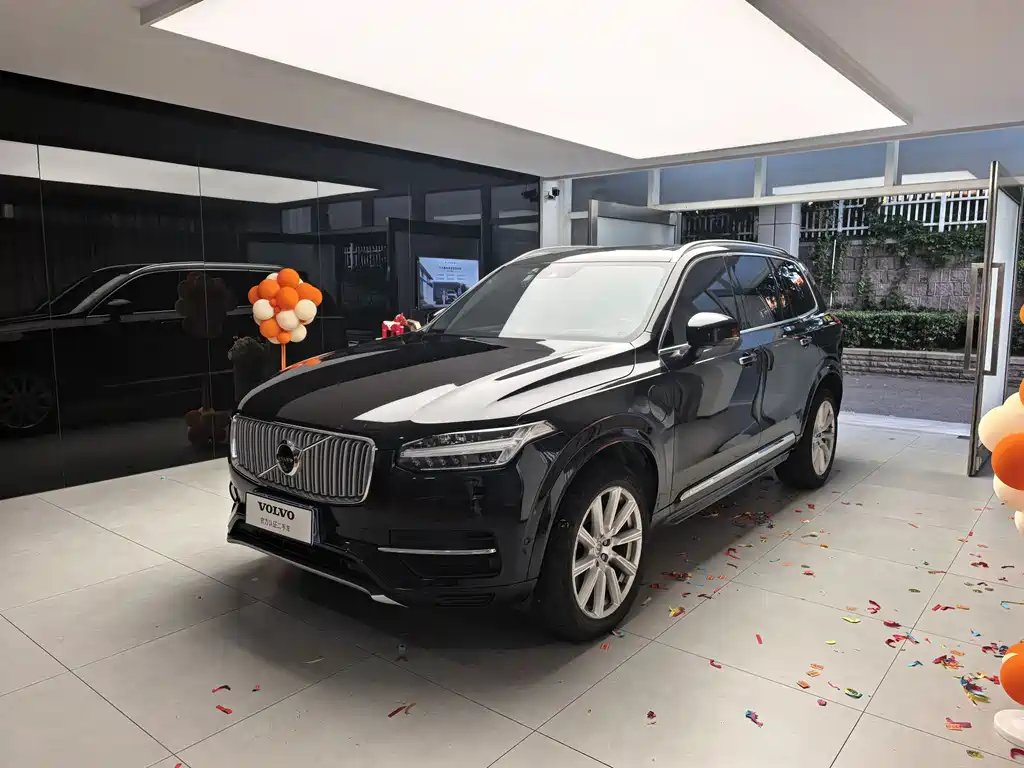 Volvo XC90 PHEV 2017