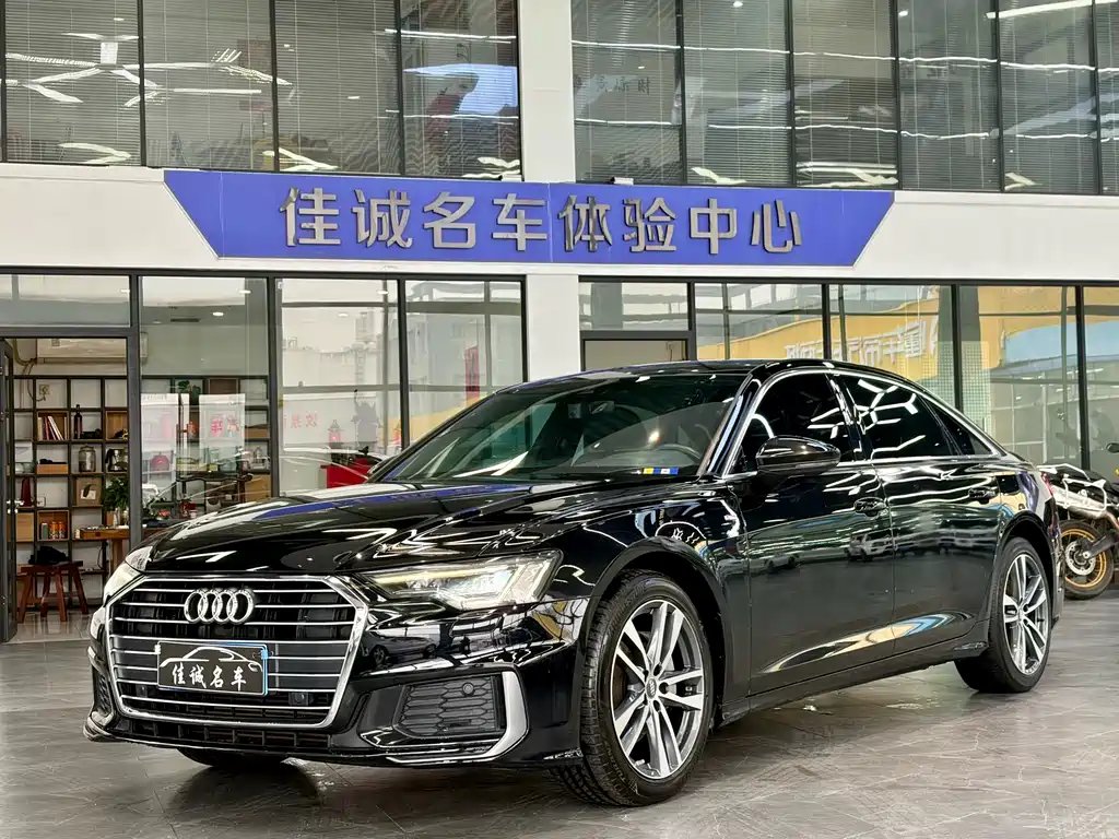 Audi A6L 2020