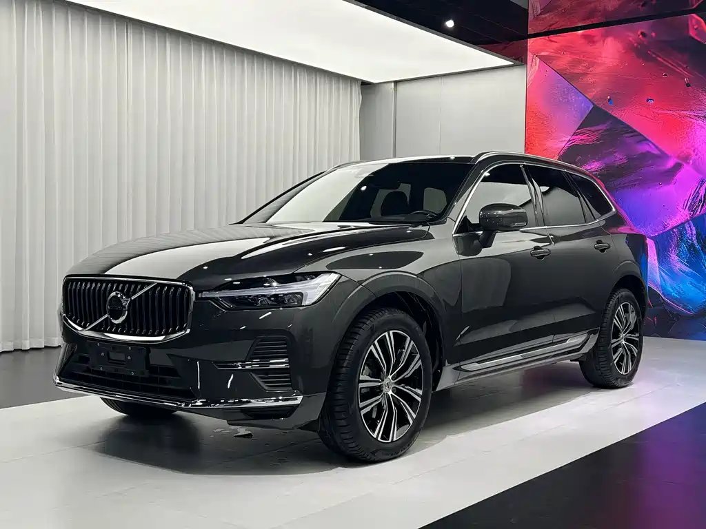 Volvo XC60 2022