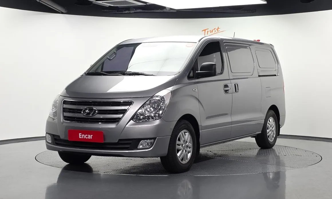 Hyundai Starex 2018
