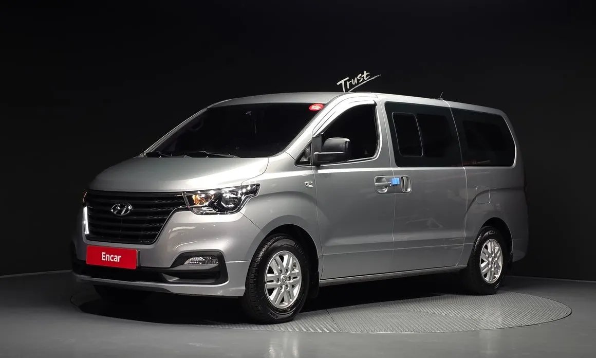 Hyundai Starex 2019