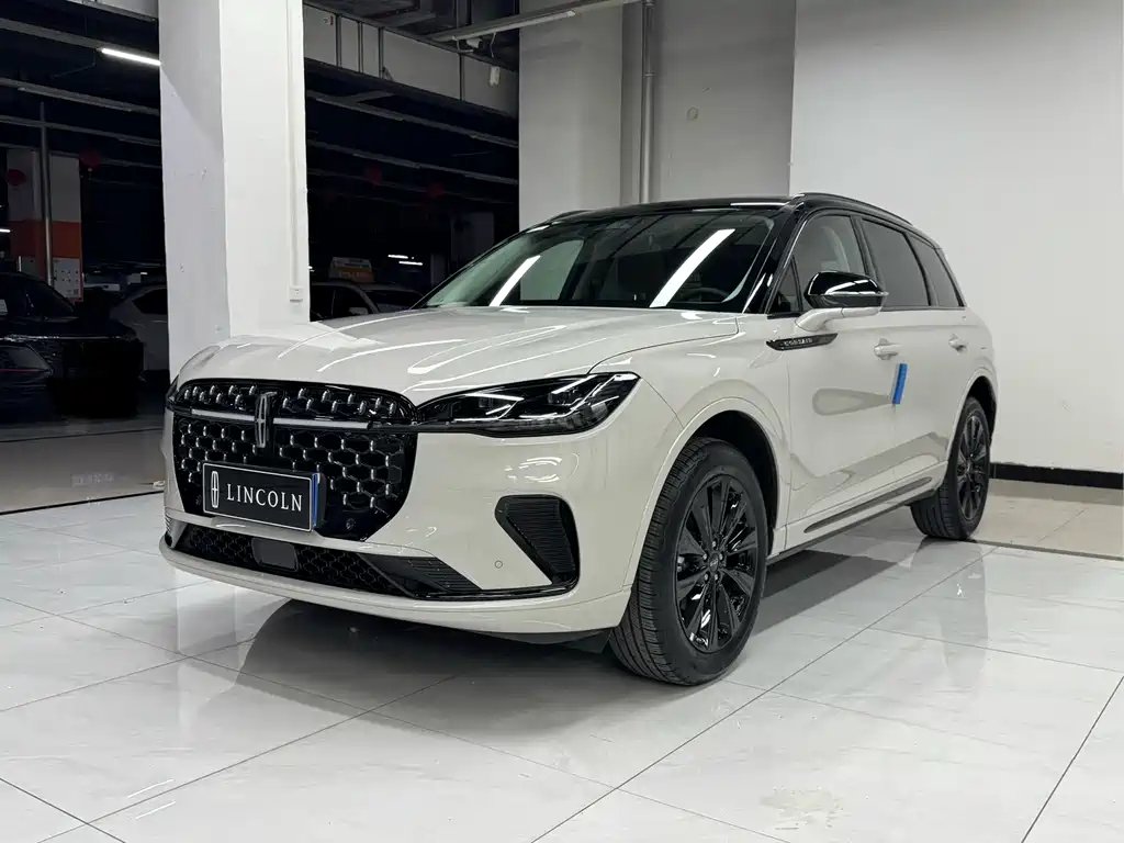 Lincoln Corsair 2025