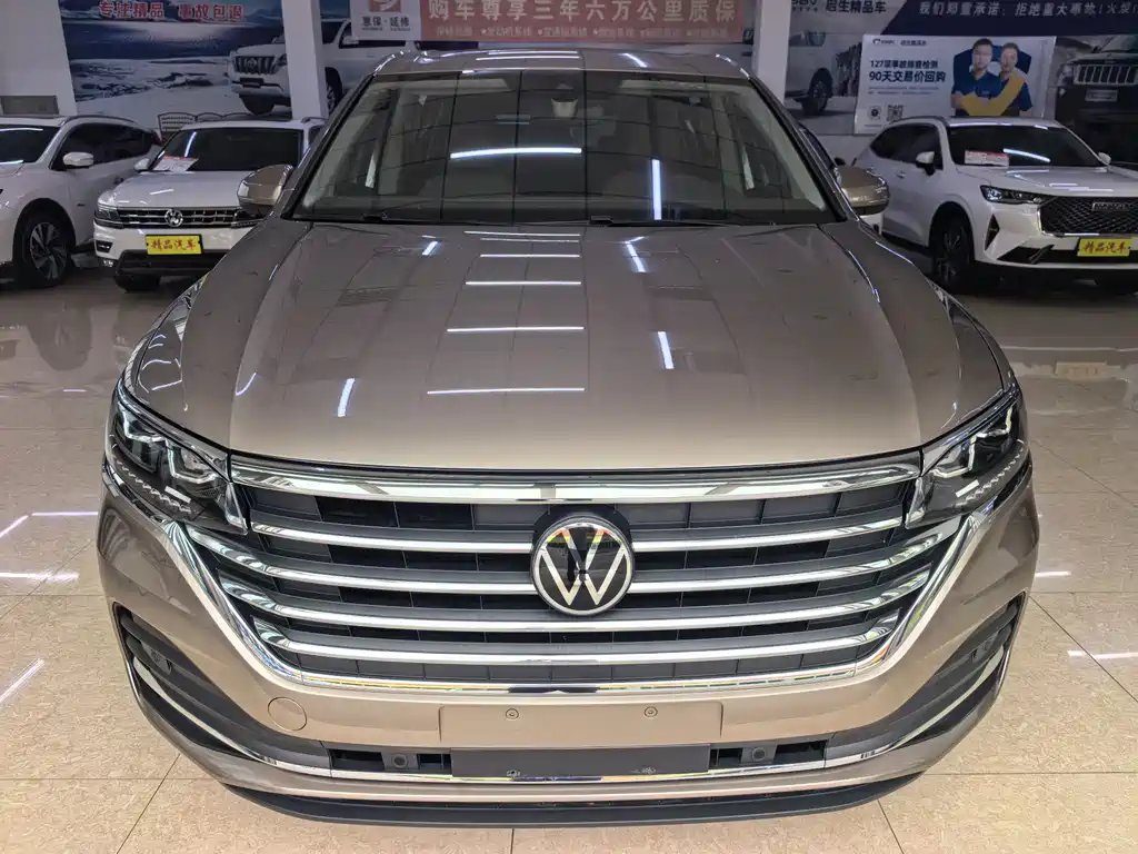 Volkswagen Viloran 2023