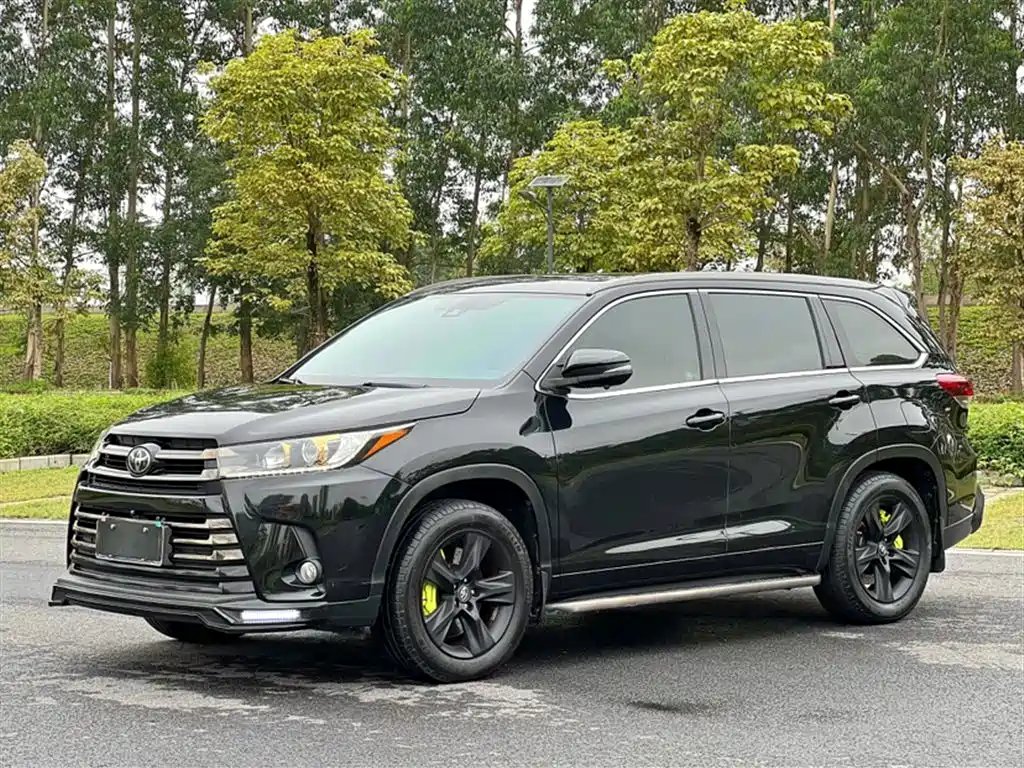 Toyota Highlander 2020