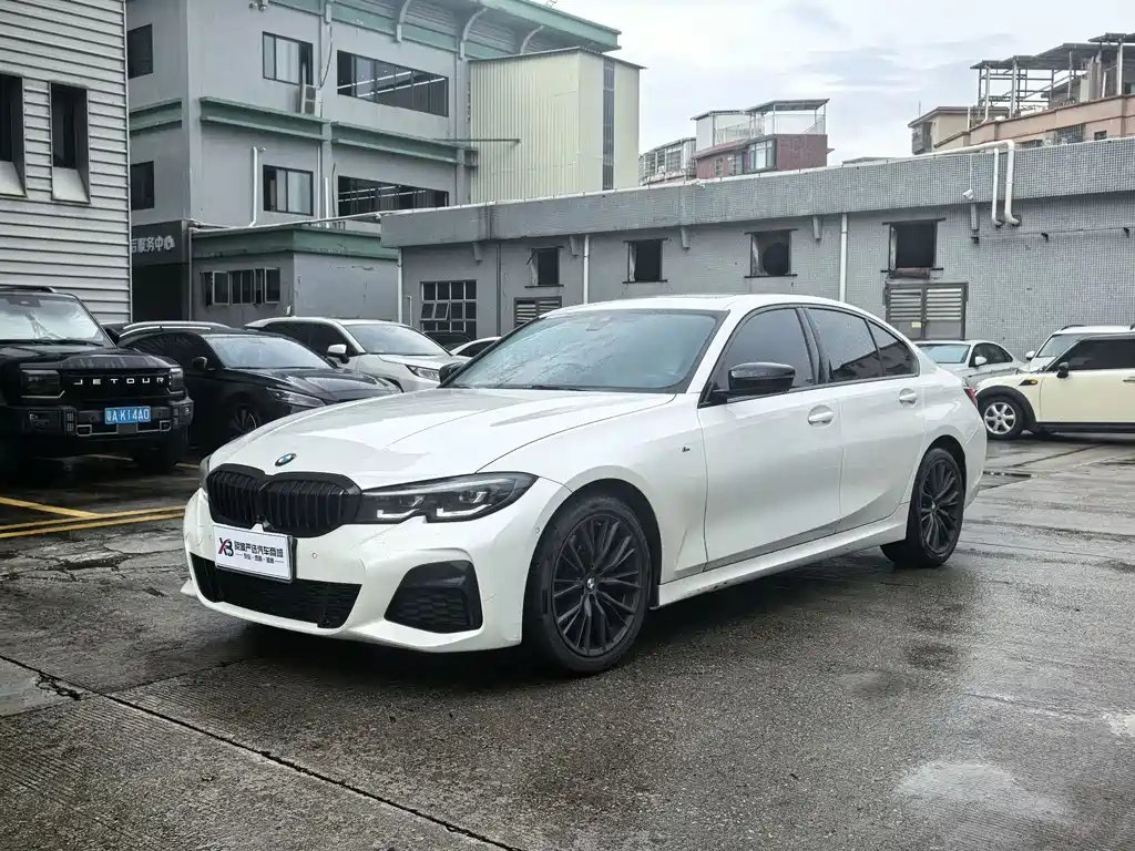 BMW 3 Series 2022