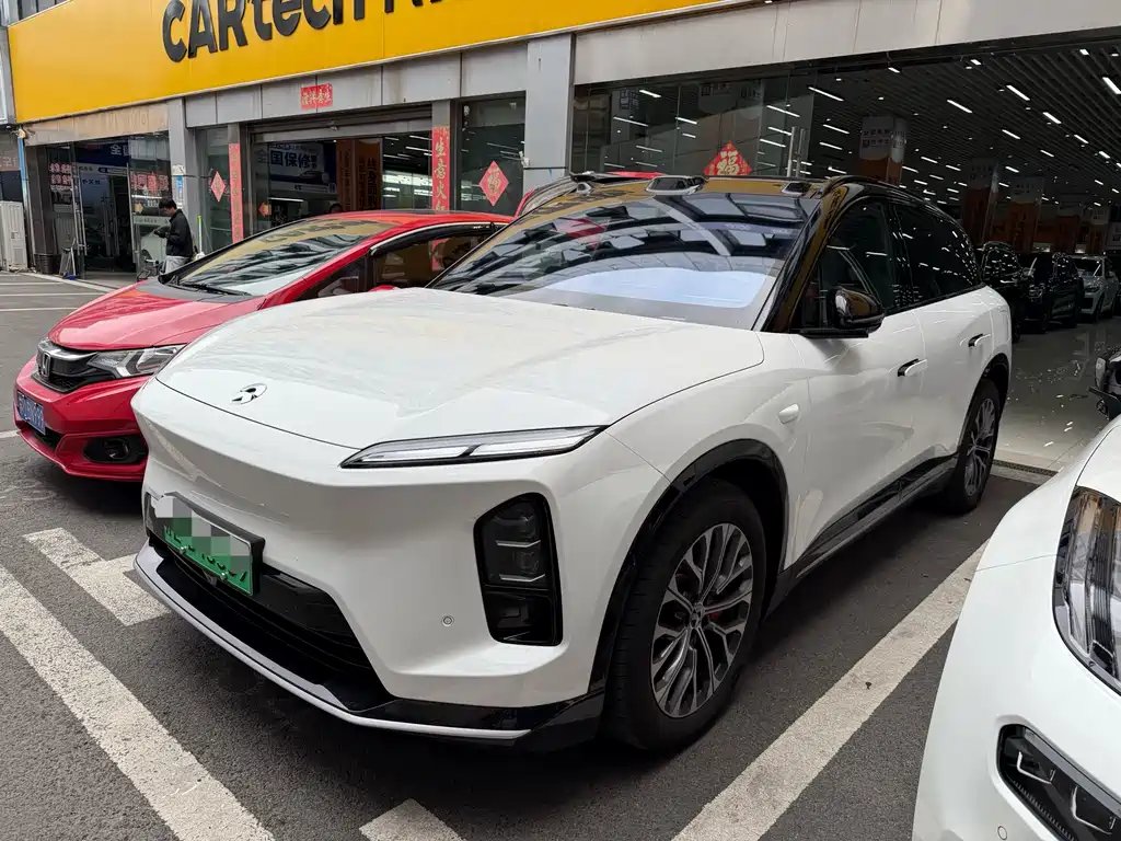 NIO ES6 2025
