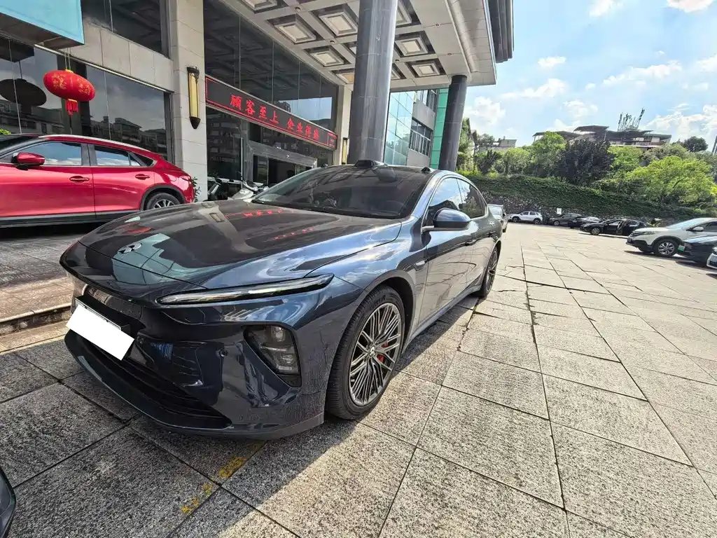NIO ET7 2022