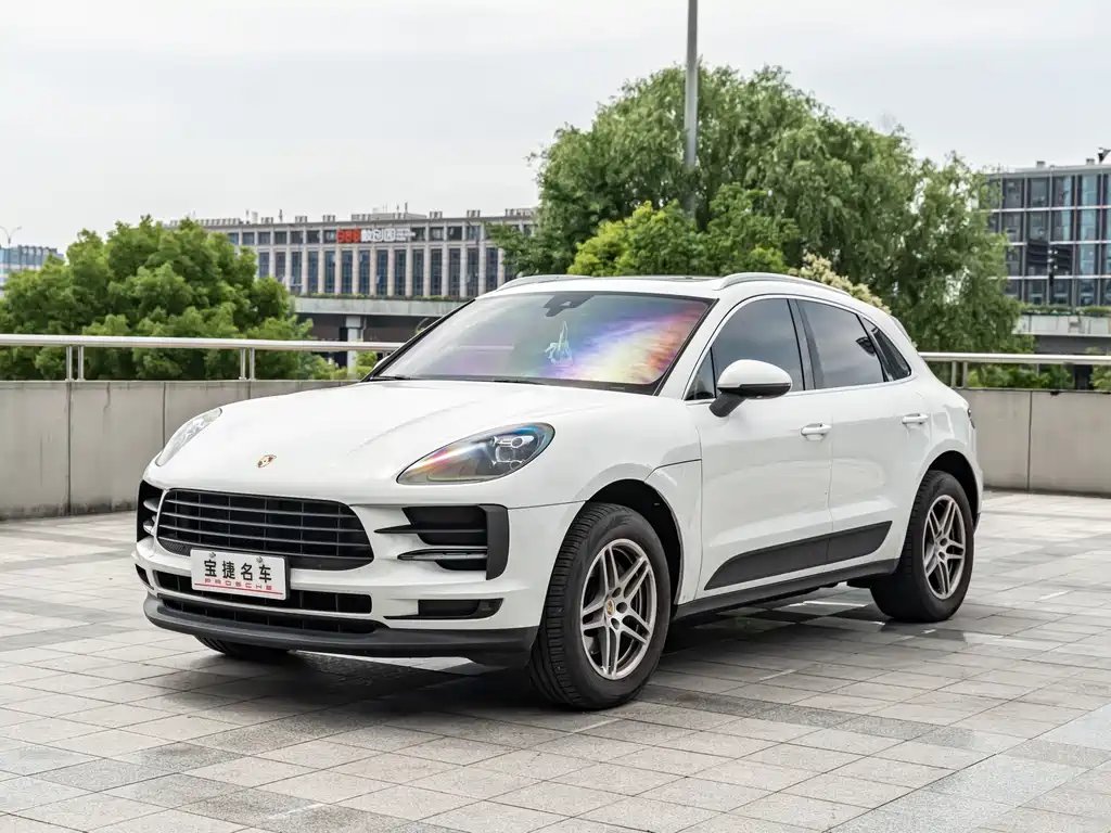 Porsche Macan 2020
