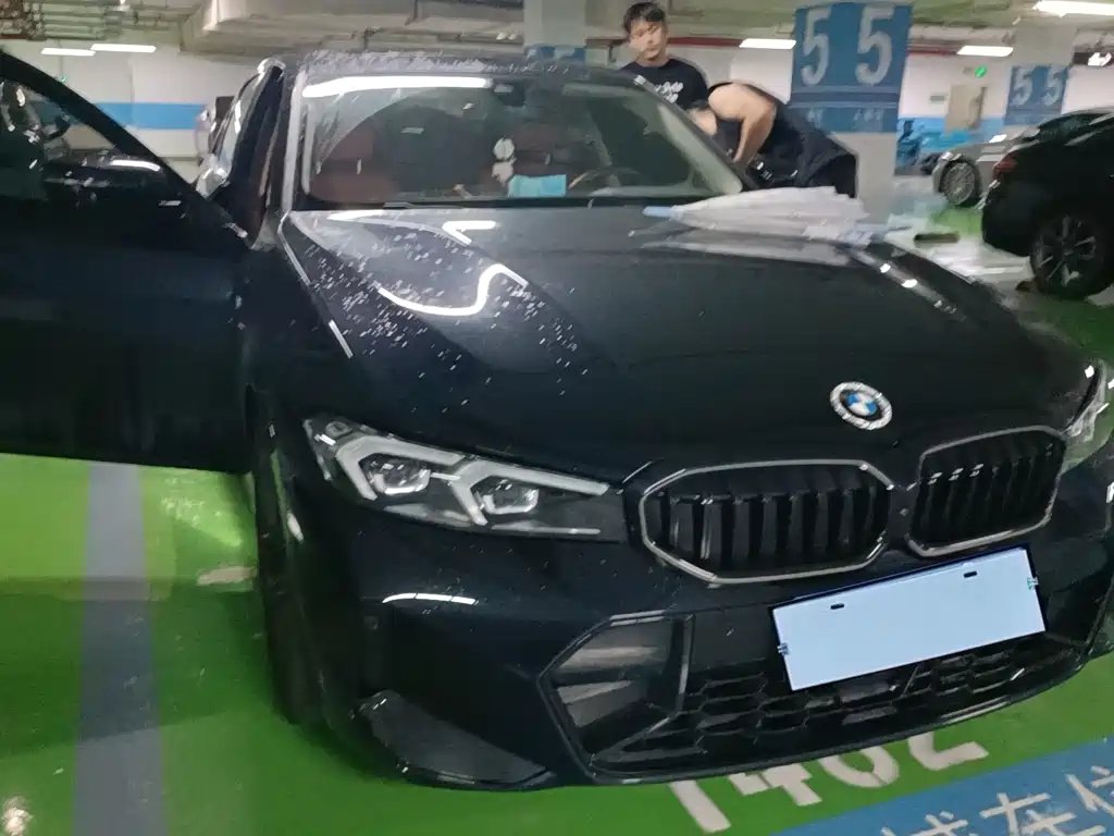 BMW 3 Series 2025
