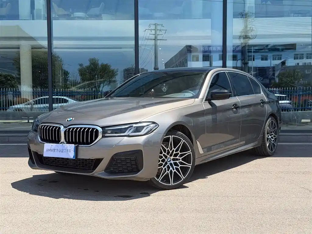 BMW 5 Series 2024