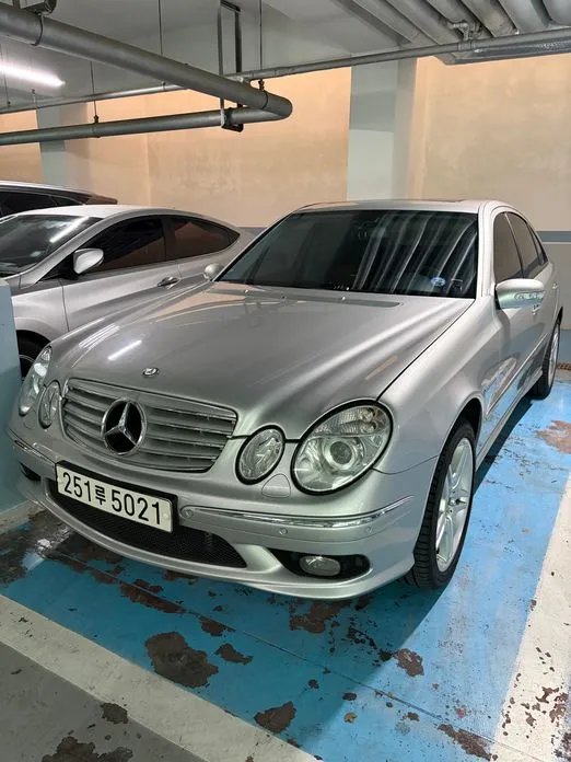 Mercedes-Benz E-Class 2003