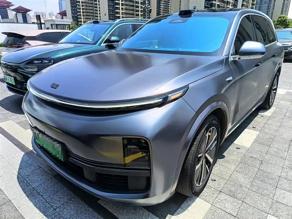 Li Auto Li L8 2024