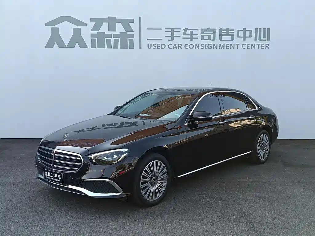 Mercedes-Benz E-Class 2022