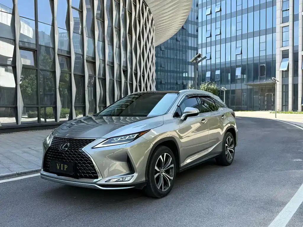 Lexus RX 2023