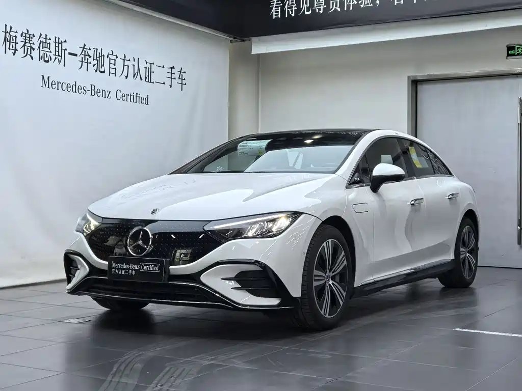 Mercedes-Benz EQE 2026