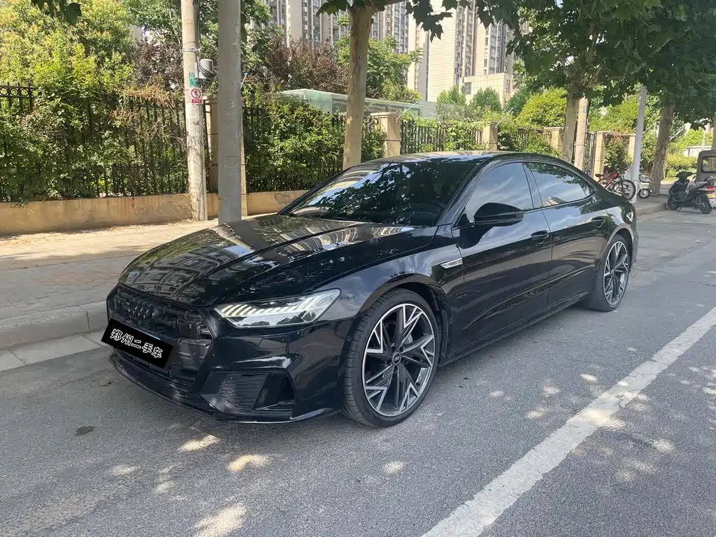 Audi A7L 2023