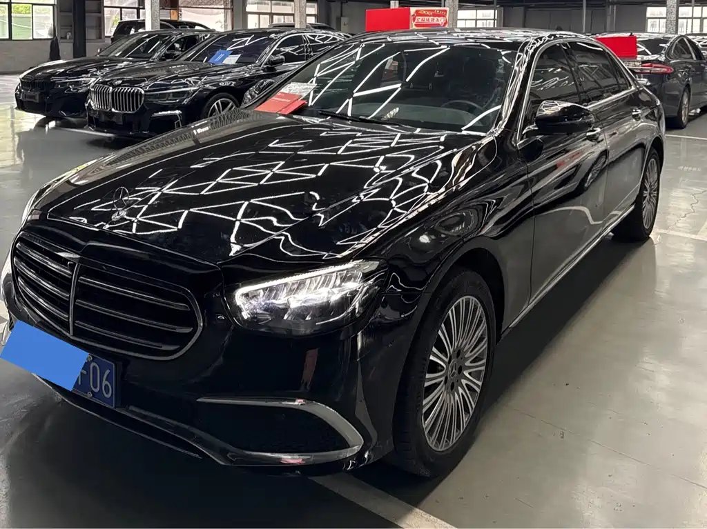 Mercedes-Benz E-Class 2023