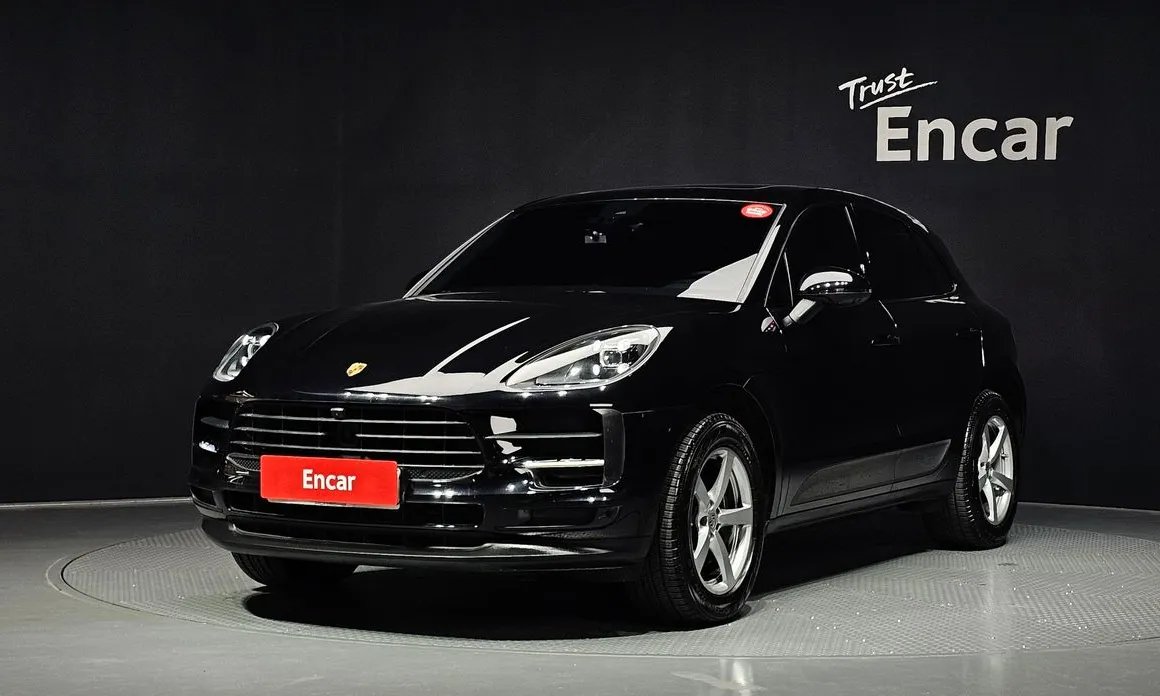Porsche Macan 2021