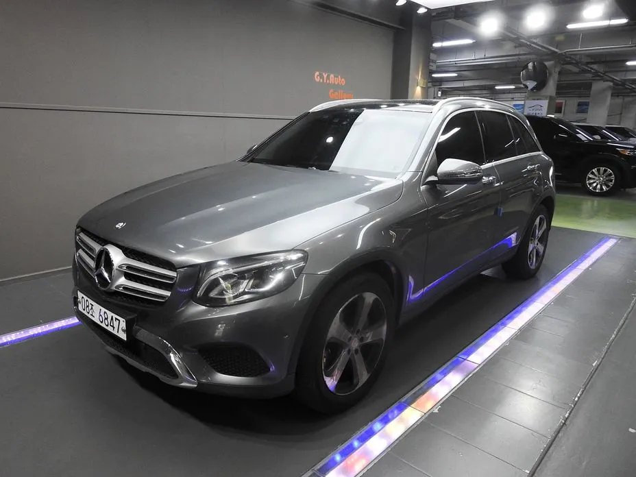 Mercedes-Benz GLC-Class 2017