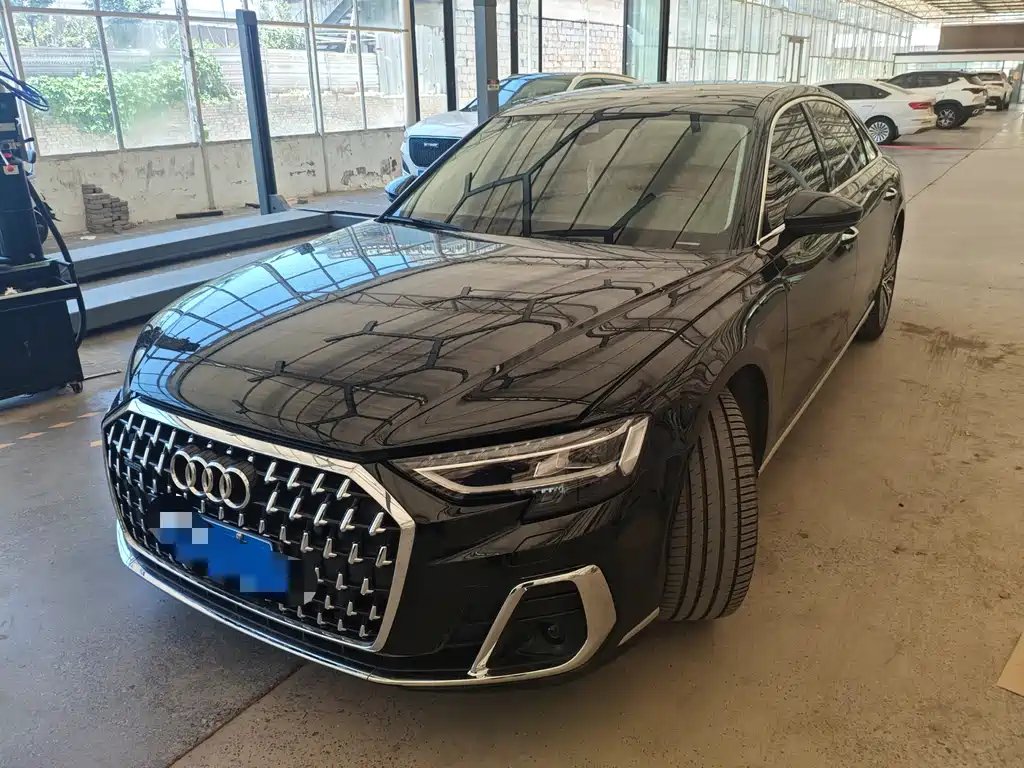 Audi A8 2023