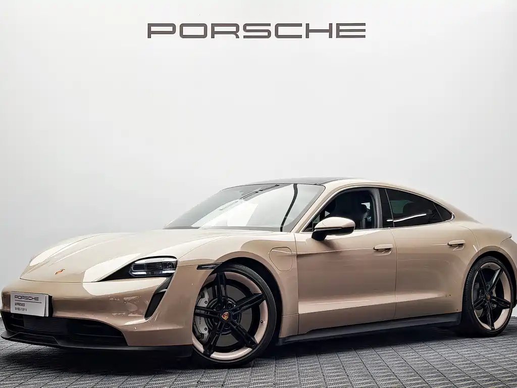Porsche Taycan 2022