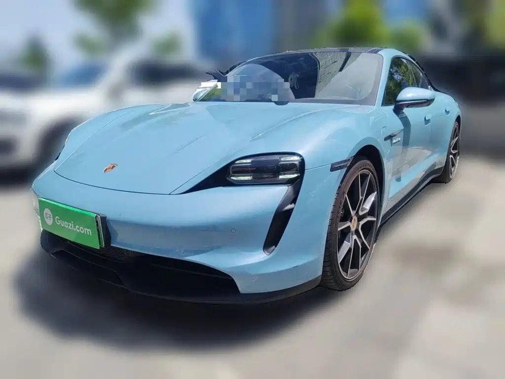 Porsche Taycan 2023