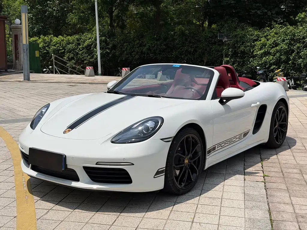 Porsche 718 2025