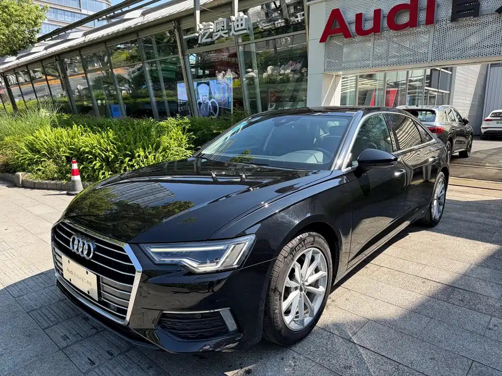 Audi A6L 2020