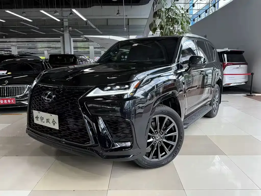Lexus LX 2026 — фото 1 из 9